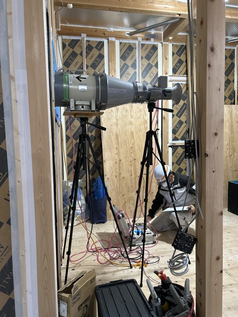 断熱性能を最大化する「気密処理」の重要性と現場実例