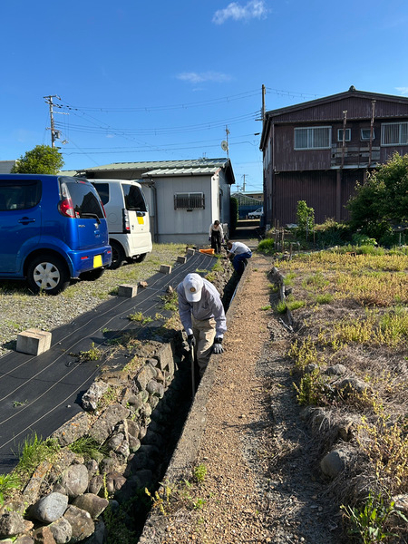 恒例の溝掃除を行いました！