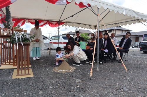 我が家の新築工事がスタート！緊張とワクワクの地鎮祭